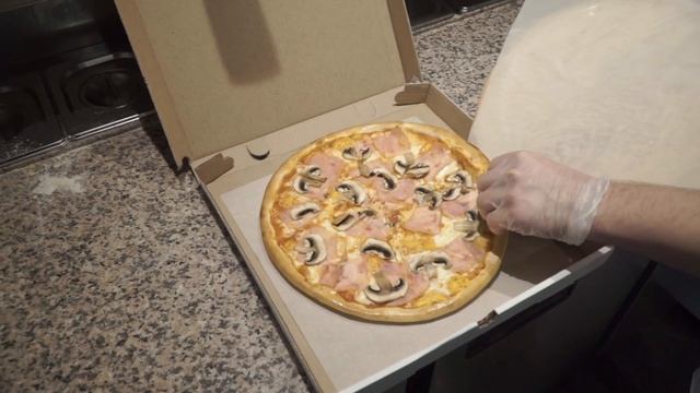 Пицца 4/50 смотреть онлайн