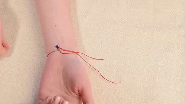 Как завязывать красную нить смотреть онлайн