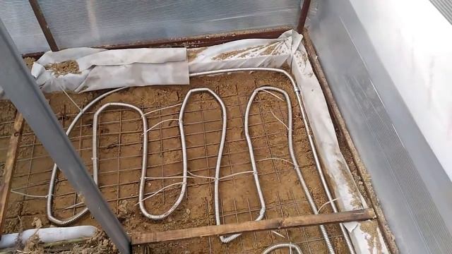 строим зимнюю теплицу своими руками ( эконом вариант) смотреть онлайн