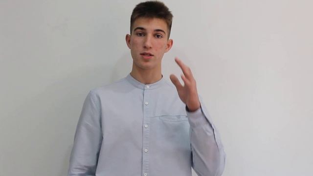 "Живая классика-поэзия",В.Маяковский, "Необычайное приключение... " смотреть онлайн
