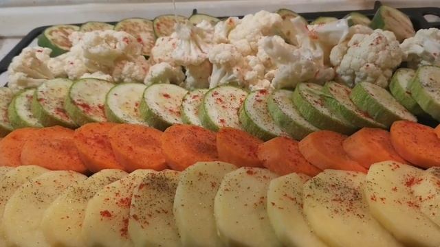 Roasted Vegetables the Easy Way/Овощи в духовке Легко и Просто смотреть онлайн