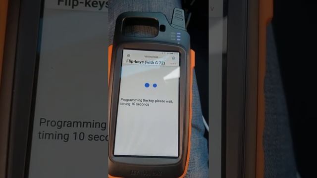 Toyota Venza 2015 programming key fob, key Tool Max + Mini OBD смотреть онлайн