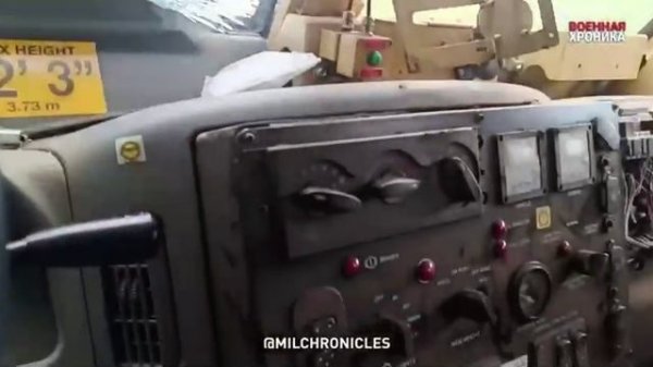 Захваченный британский бронеавтомобиль Husky TSV