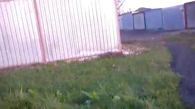 Ездеем на квадроцикле по п.Дружба часть 2 смотреть онлайн
