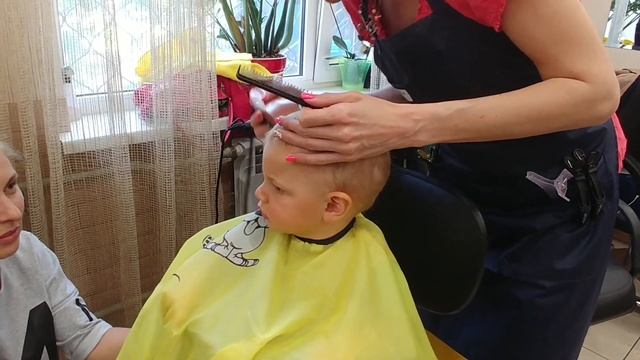 Моя первая в мире подстрижка смотреть онлайн