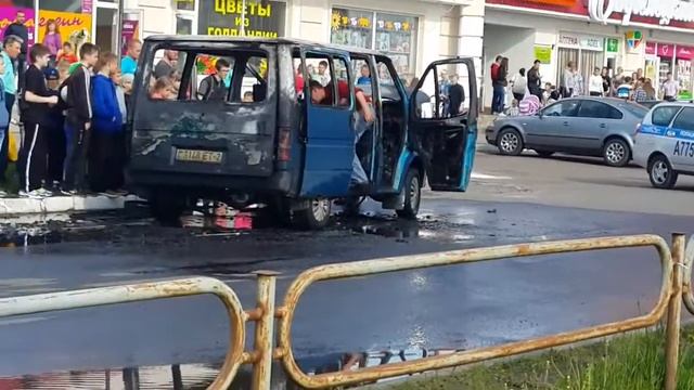 Полоцк Автомобиль сгорел смотреть онлайн