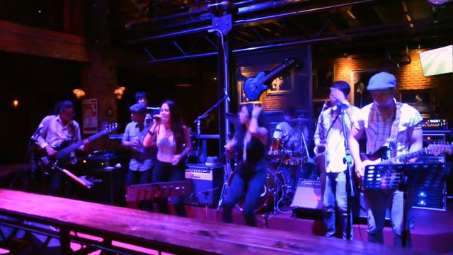 SAXOPHONE PHUKET K2C Sway смотреть онлайн