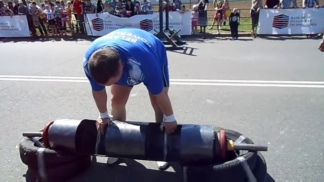 Николай Красоткин - жимовая эстафета гантель 70 кг .аксель 120 кг и бревно 135 кг ! смотреть онлайн