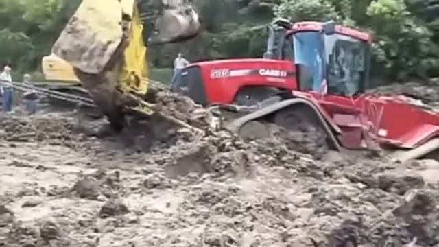 Трактор влип по уши! смотреть онлайн