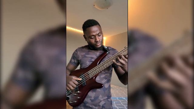 Trending Songs INCREDIBLE Bass Solo смотреть онлайн