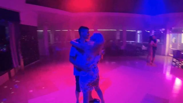 Поздравление Валентина с Днем рождения! смотреть онлайн