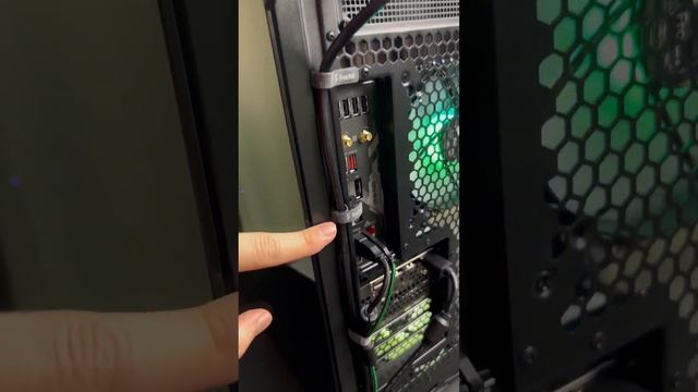 Самый красивый компьютер который мы собирали ? смотреть онлайн