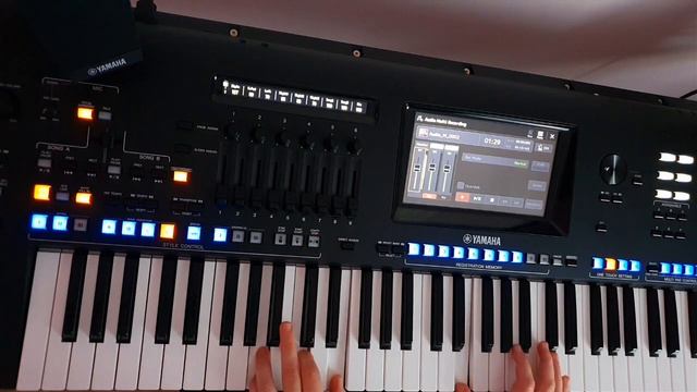 Mr. President - Coco Jambo ☆Yamaha GENOS☆ смотреть онлайн