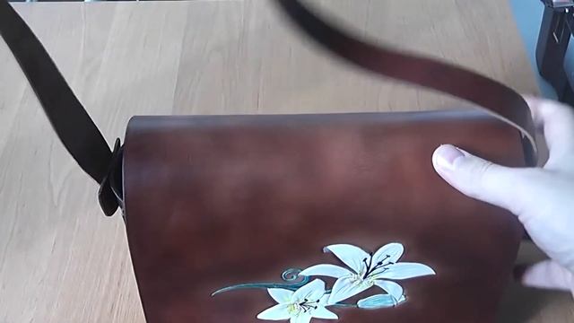 Женская кожаная сумочка смотреть онлайн