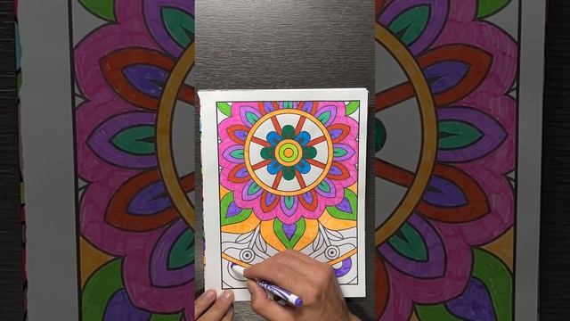 Professional drawing #stressrelief #art #coloringpage #drawing #mandalacolouring #colorin #artist смотреть онлайн