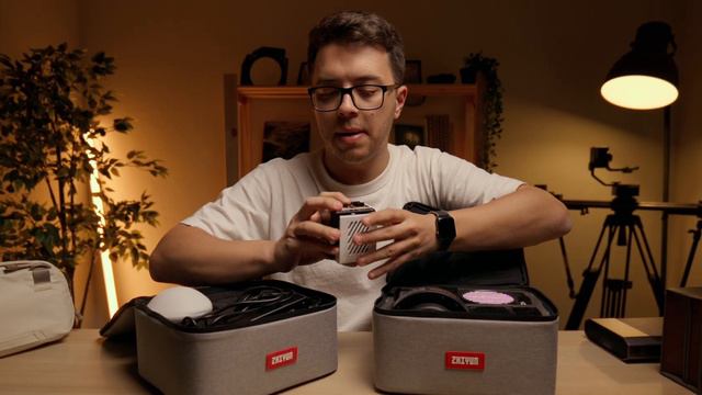 DEVI AVERLO! | UNBOXING APRILE 📦 смотреть онлайн