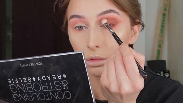Яркий макияж палеткой morphe смотреть онлайн
