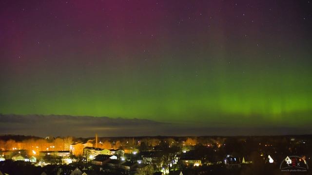 Epic Aurora Borealis over the City of Kiel, N Germany, Feb 26th, 2023 смотреть онлайн