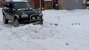 Снежный отвал и  SUZUKI GRAND VITARA TURBO DIZEL 2.0