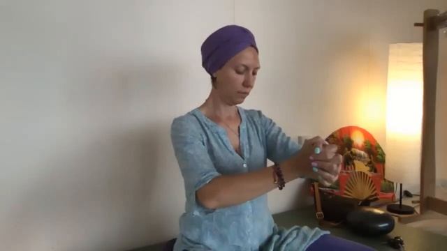 Кундалини йога с Нам Джот Каур