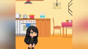 у Иры болит живот