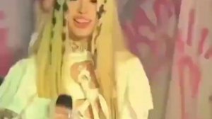 Пошлая Молли & HOFMANNITA - Хабибати (концертная версия)