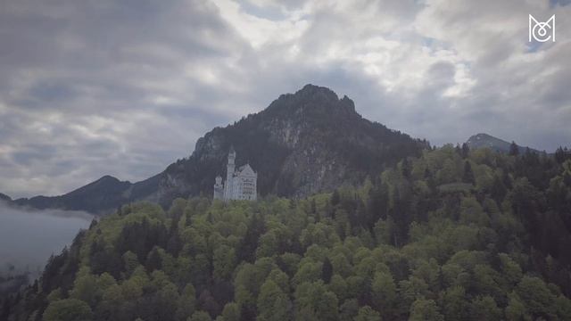 Alpine Grantour 2023 with Porsche GT3's, GT3 RS, Ferrari 812 GTS and SF90. смотреть онлайн