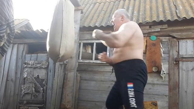 ТРЕНИРОВКА КРЕПАТУРЫ , ПРЕВЬЮ смотреть онлайн