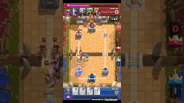 Clash Royale-Шок!!!Ледяной маг против нуба!!!Троллинг на 2 арене... смотреть онлайн
