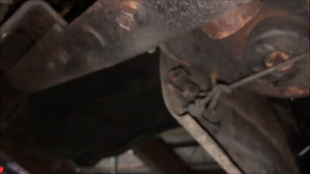 7.3 Powerstroke Gets 8 Inch Lift Kit! Part 1 (complete suspension disassembly) смотреть онлайн