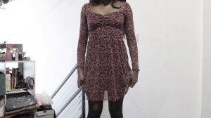 [GlamShow] Dakota tries a pair of holdup stockings by Lidogirl