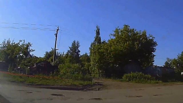 Велосипедист чуть меня не задавил смотреть онлайн