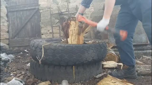 Сокира-колун Husqvarna S2800/Gardena S2800. Колка дров. Основні принципи техніки безпеки.