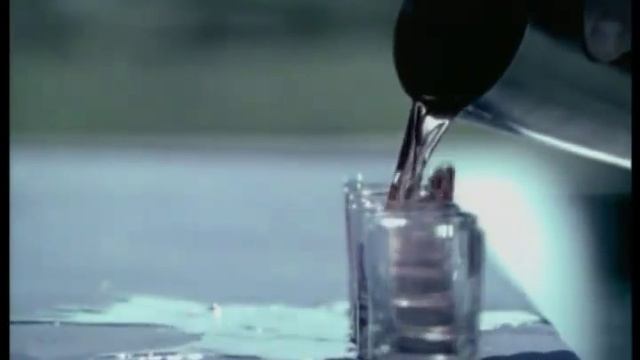 Sakis Rouvas - Na M' Agapas (Official Video Clip)