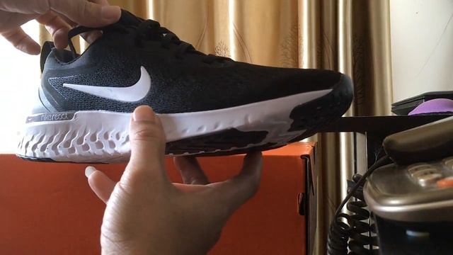 unboxing unpacking Nike Odyssey React смотреть онлайн