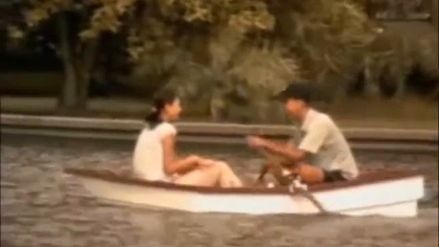 Сумасшедшая азиатская реклама жевательной резинки Это полезно смотреть онлайн