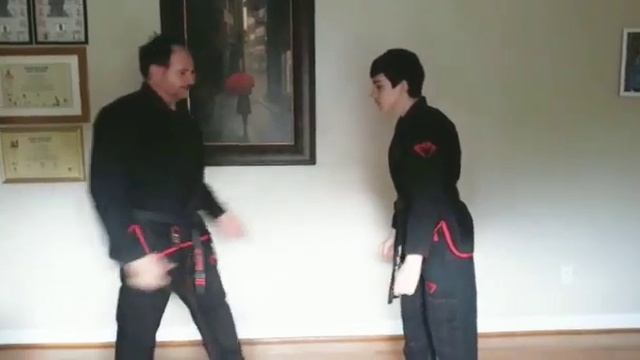 Self Defense. Ju-Jitsu response against high wrist grab. смотреть онлайн