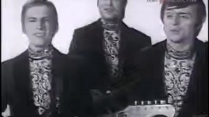 Налетели вдруг дожди ВИА Самоцветы