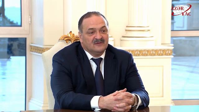 Президент Ильхам Алиев принял руководителя Республики Дагестан Российской Федерации смотреть онлайн
