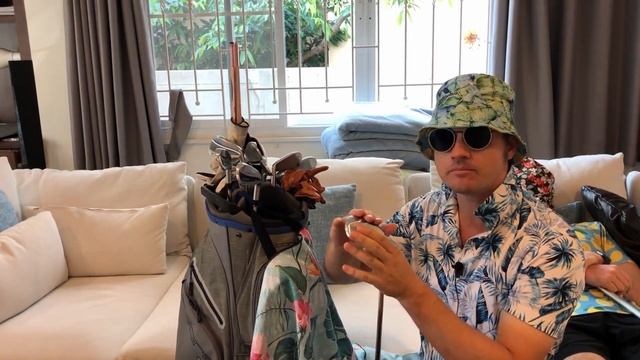 What's In the Bag 2021 with Golf Sidekick смотреть онлайн
