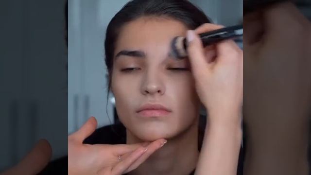 КИСТЬ КОСМЕТИЧЕСКАЯ ДЛЯ ТОНАЛЬНОЙ ОСНОВЫ RELOUIS PRO FOUNDATION BRUSH смотреть онлайн