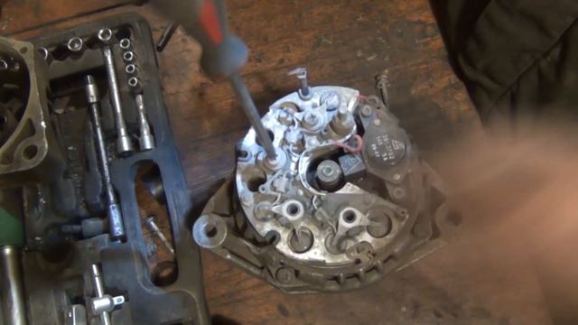 Одна МАЛЕНЬКАЯ гаечка и БОЛЬШИЕ проблемы смотреть онлайн