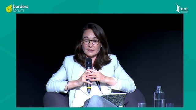 Round table #6: "Between interdependencies and cross-border economic imbalances" смотреть онлайн