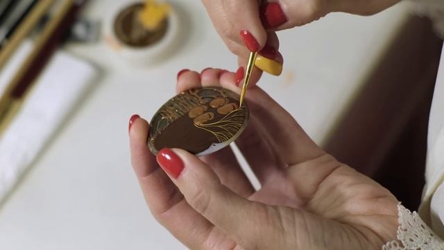 Роспись набора украшений из перламутра "Древо жизни" смотреть онлайн