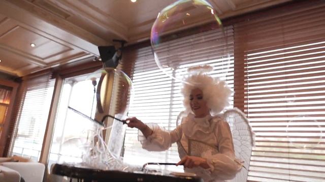 Классическое шоу мыльных пузырей от Морешоу смотреть онлайн