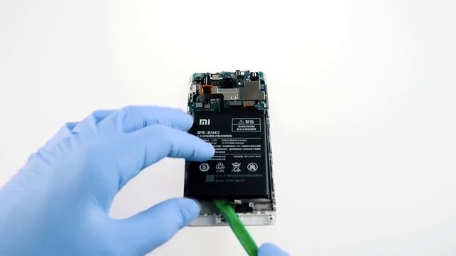 НеЯблоко. Квалифицированный ремонт телефонов смотреть онлайн