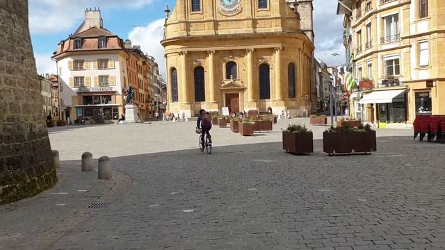 Yverdon Switzerland old town. #switzerland #tourist смотреть онлайн