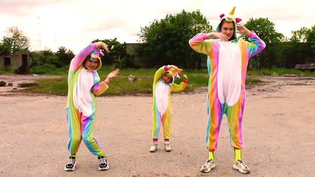 Танец дЭрзких единорогов ?Just Dance 2020 Billie Eilish Bad Guy #justdance #billieeilish #unicorns