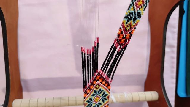 Гердан из бисера своими руками. МК станочное ткачество. смотреть онлайн