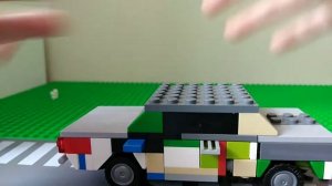 ВАЗ 2107 или 7 из лего.